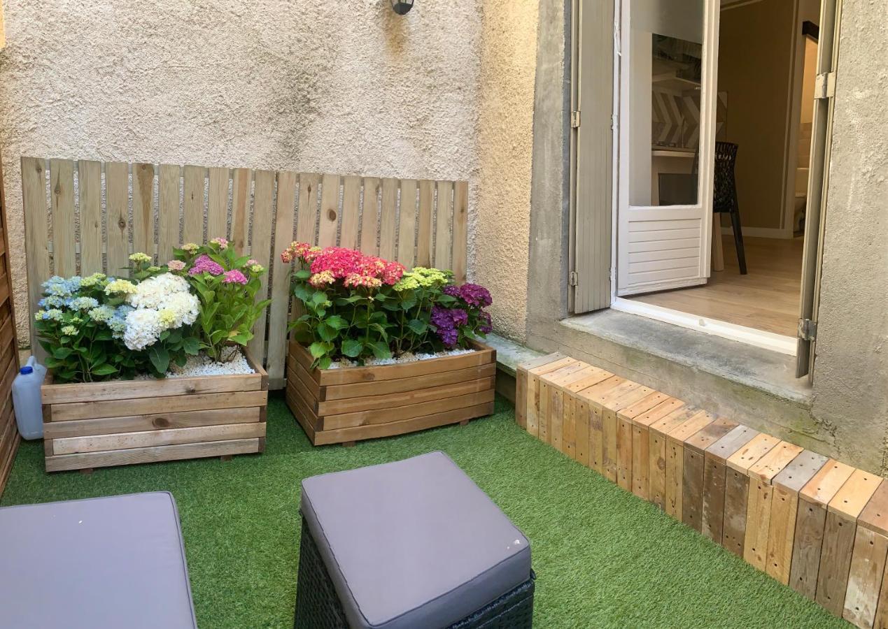 Appartement Avec Terrasse Au Coeur De Carcassonne - Serviettes Draps Menage Inclus Luaran gambar